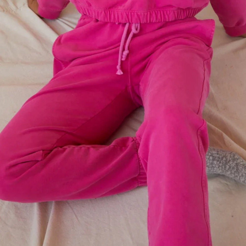 2pc LF CARMAR NEON PINK SWEATPANTS AND CROPPED SWEATSHIRT